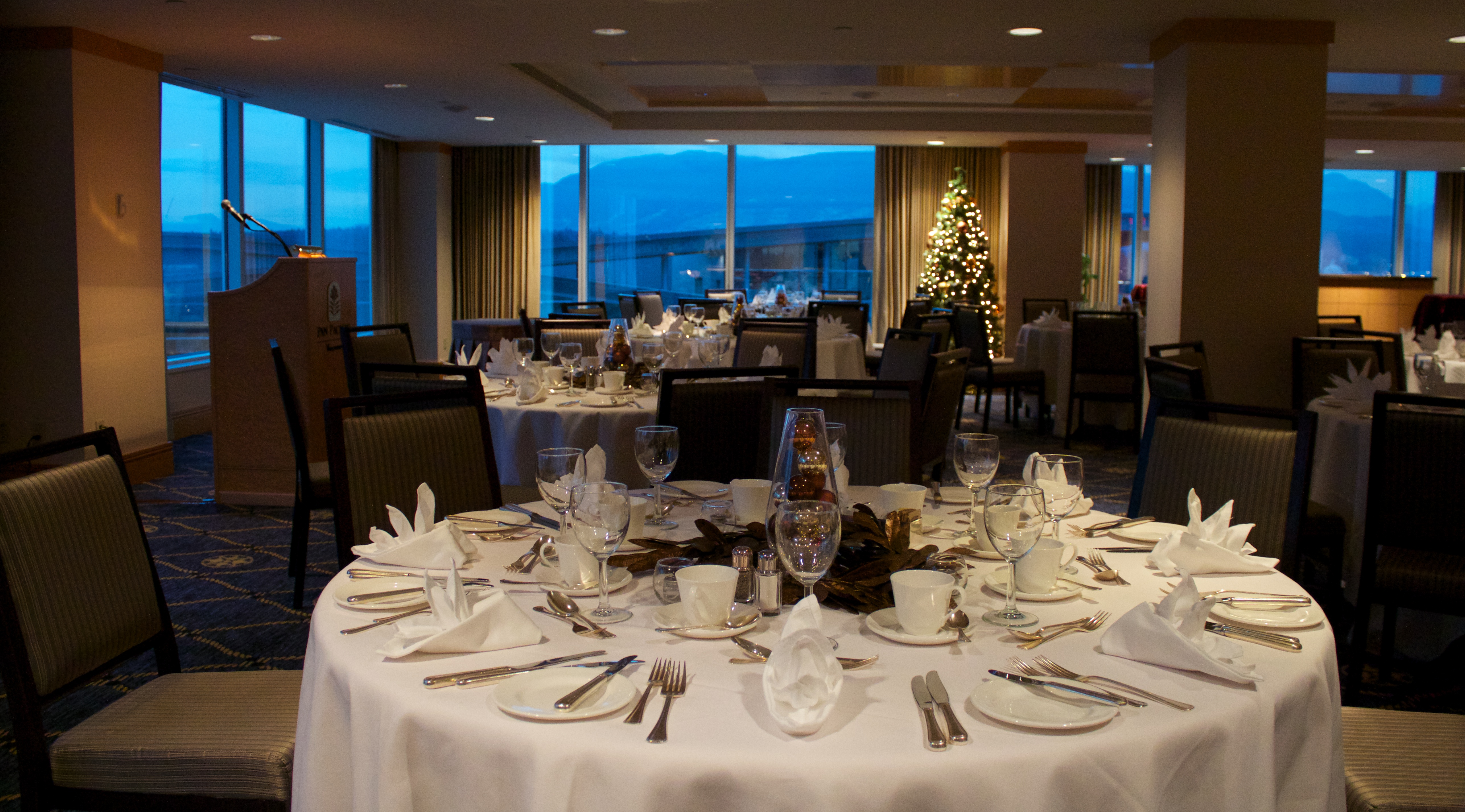 Coal Harbour Christmas Table Pan Pacific Vancouver Pan Pacific Vancouver